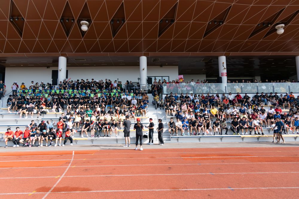 Outdoor team building event