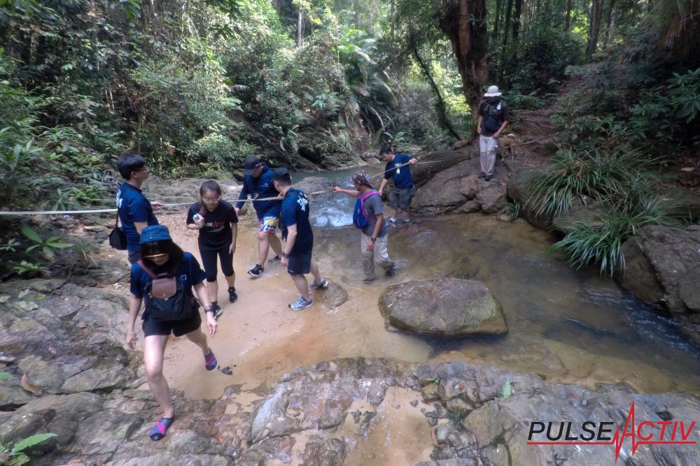 Team Building Events Gallery - Group Photo Overseas Retreat Malaysia Trekking